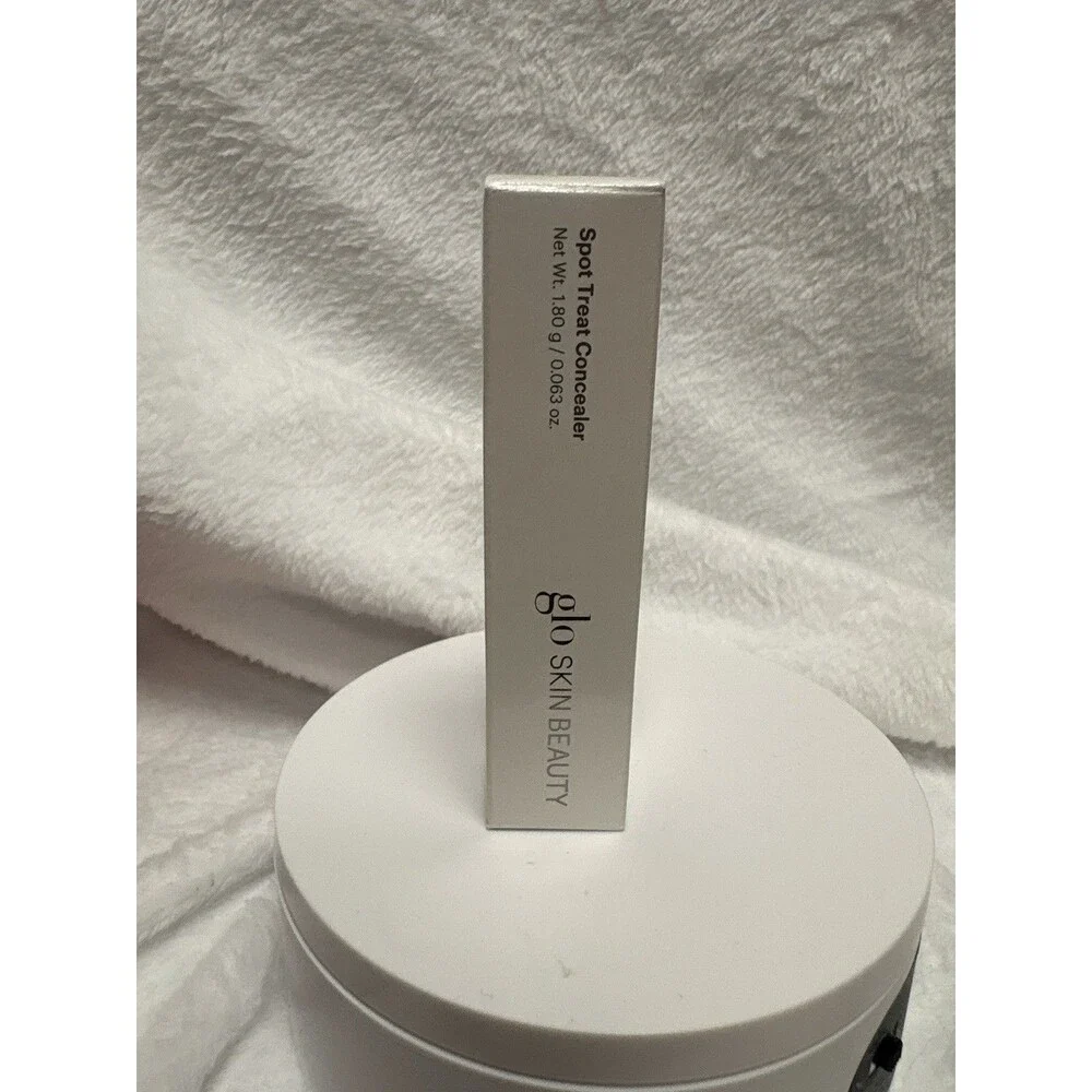 Glo Skin Beauty Spot Treat Concealer Medium Salicylic Acid 1% Acne Treatment 1.8
